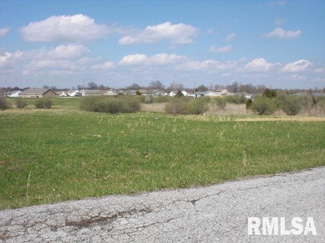 Listing photo 3 for 5745 Red Fox Dr, Carterville IL 62918