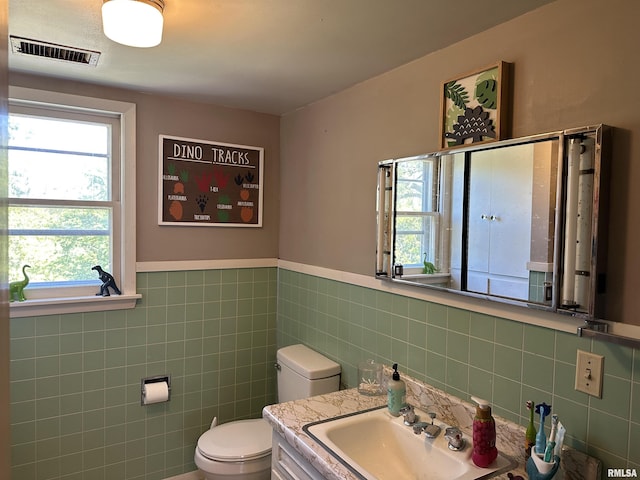 407 W Water St, Pinckneyville, IL 62274 - photo 25