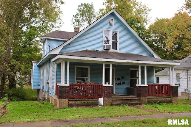 view of front of house featuring a porch