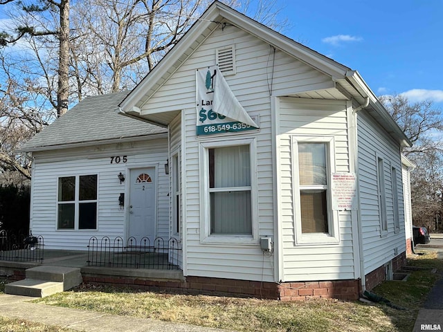 view of front of property