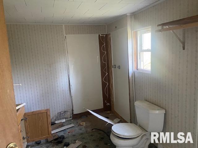 bathroom with toilet