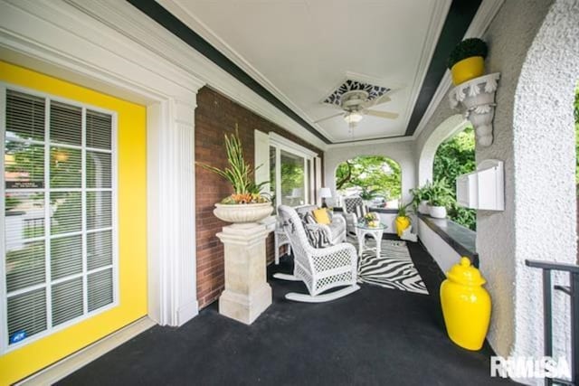 521 S Park Ave, Herrin, IL 62948 - view of porch