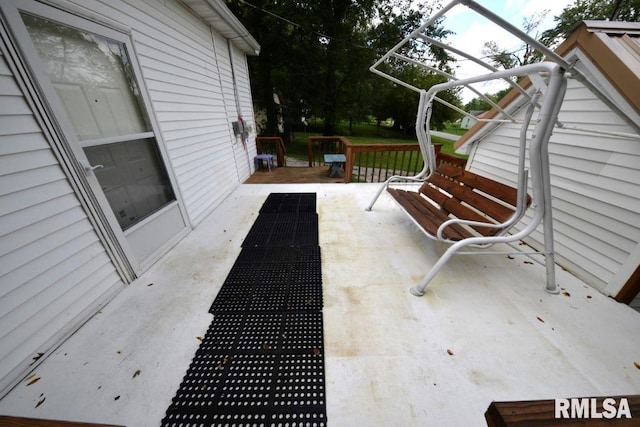 804 Williams St, Mount Vernon, IL 62864 - view of patio
