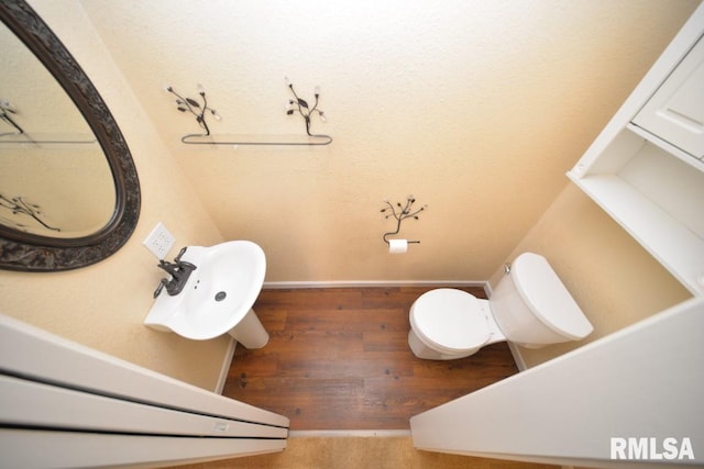 804 Williams St, Mount Vernon, IL 62864 - bathroom with toilet and wood finished floors
