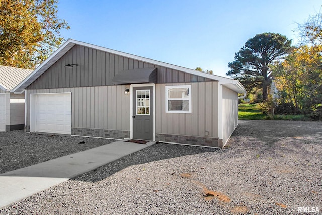 view of outdoor structure with a garage