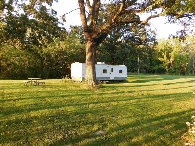 4026 Waggoner Rd, Iuka, IL 62881 - photo 8