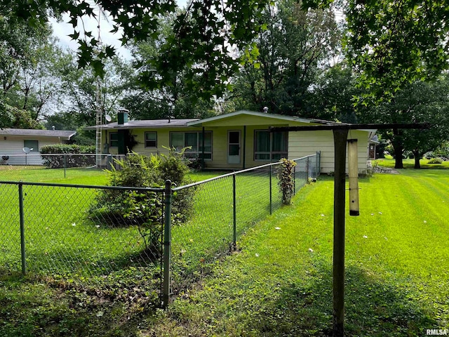 view of front of home with a front yard