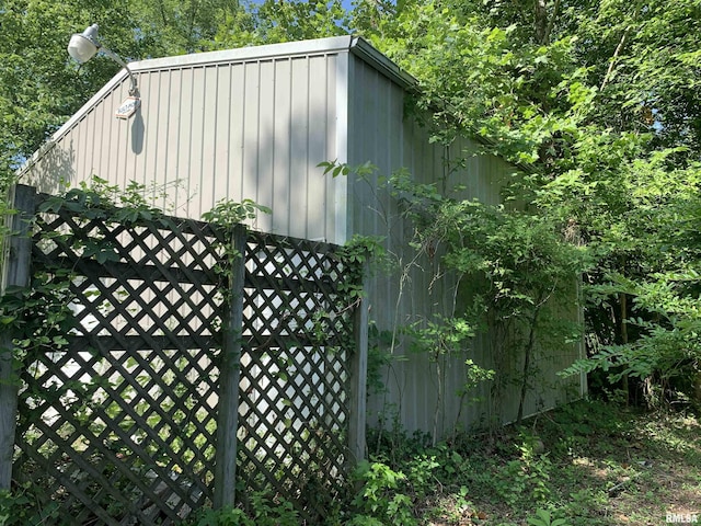5281-5287 Country Club Rd Unit 2, Murphysboro, IL 62966 - view of outdoor structure
