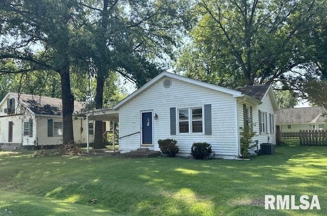 ranch-style house with a front lawn