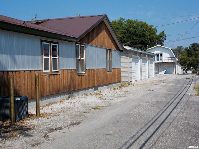 223 N Broadway St, Centralia, IL 62801 - photo 25