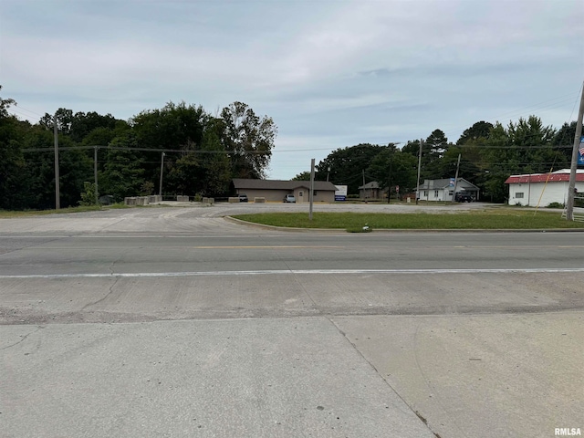 901 N Victor St, Christopher IL, 62822 land for sale