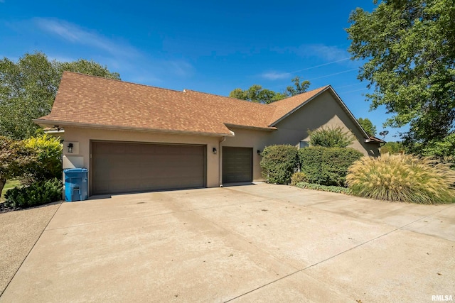 view of front of home featuring a garage