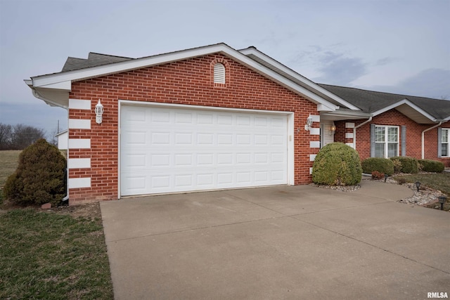 1500 Apache Dr, Marion, IL 62959 - unfurnished room with wood finished floors, baseboards, and lofted ceiling
