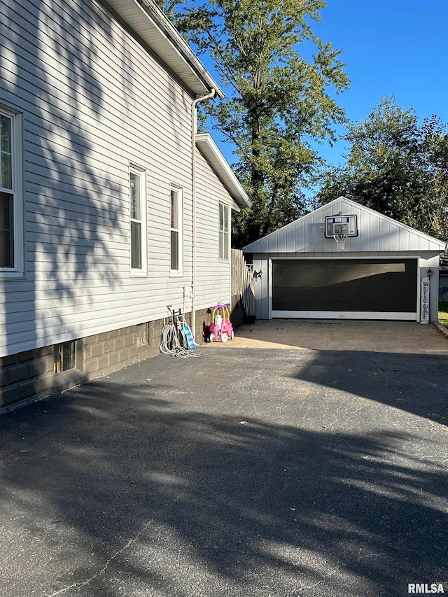 view of side of property