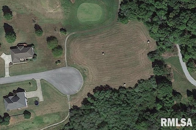 000 Bogey Ln, Makanda, IL 62958