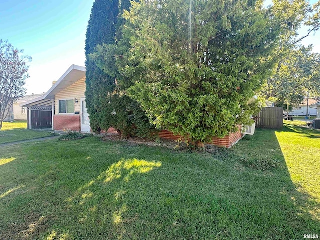 view of yard featuring a sunroom