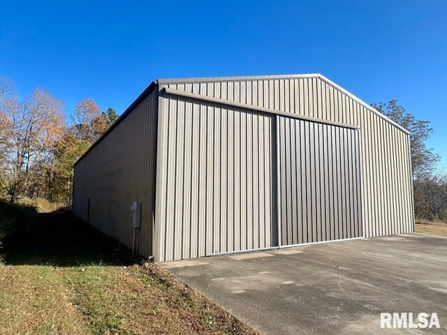 5345 State Route 127th Hwy, Cobden, IL 62920 - view of detached garage