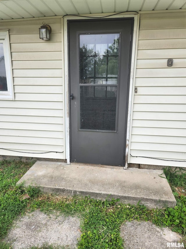 view of entrance to property