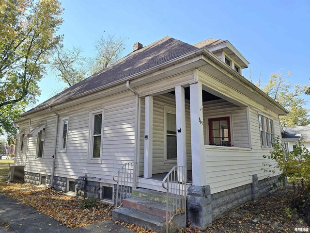 view of front of house with central AC unit