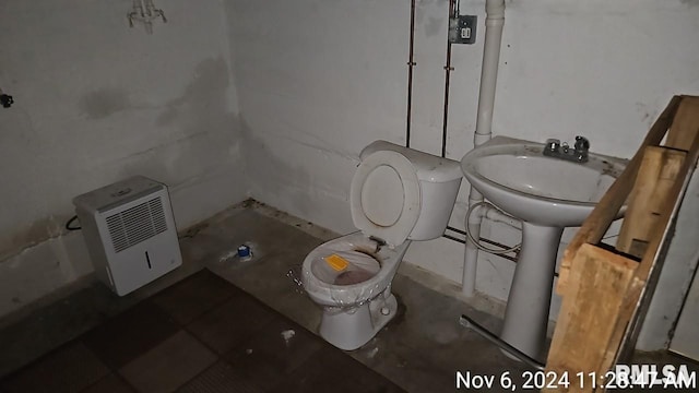 bathroom with toilet