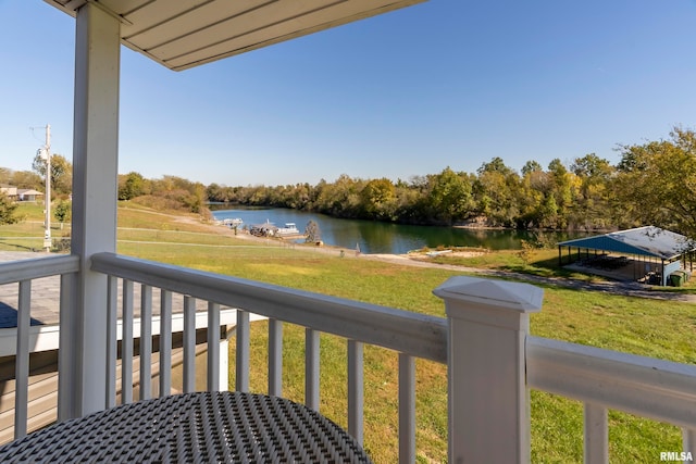 75 Bedrock Rdg, Elkville, IL 62932 - balcony featuring a water view