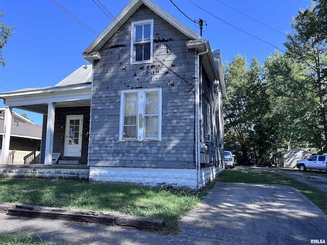105 S Forest Ave Unit 4, Carbondale, IL 62901 - photo 1