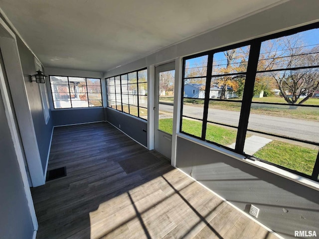 view of unfurnished sunroom