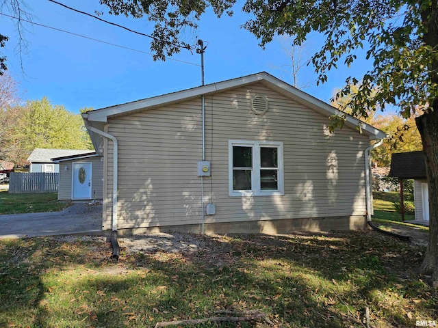 view of home's exterior