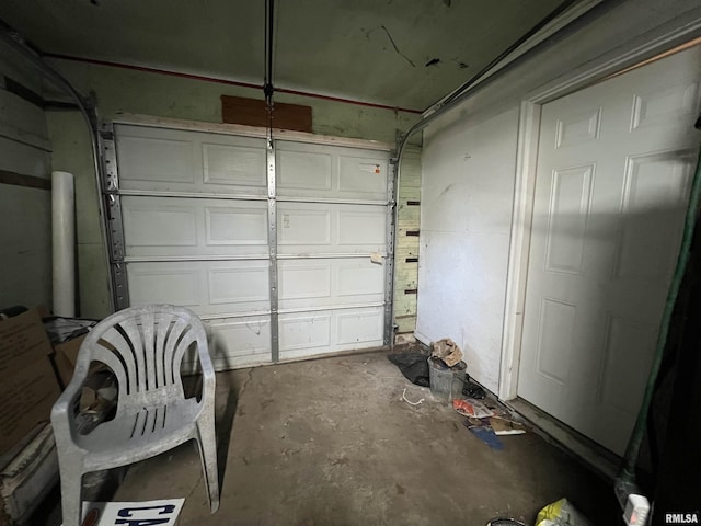 202 S Elm St, Cambria, IL 62915 - view of garage