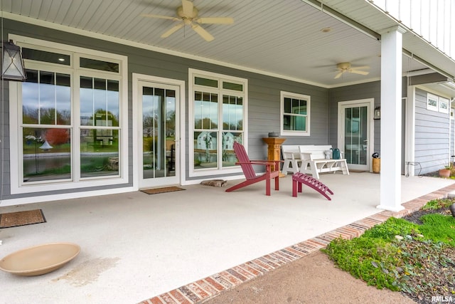 view of patio / terrace with ceiling fan and covered porch