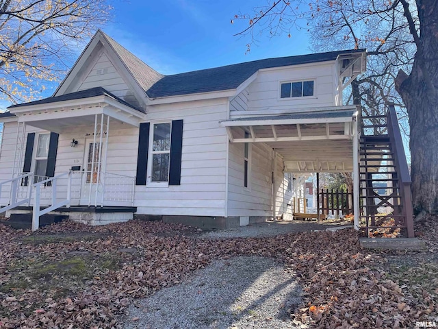 view of front of home