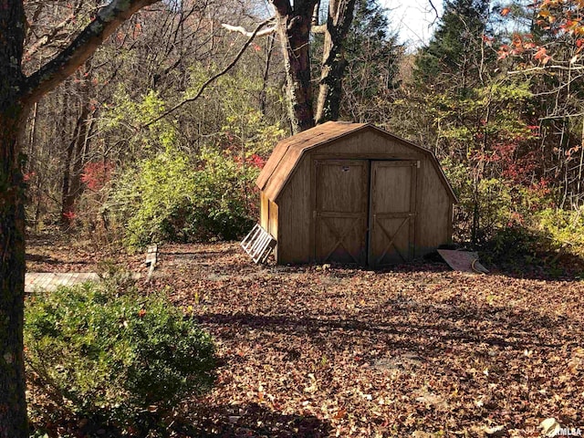 view of outdoor structure