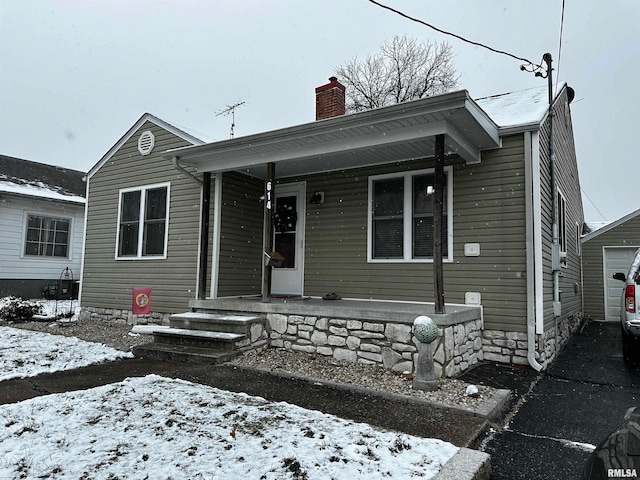 view of front of house featuring a porch