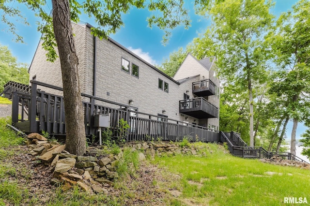 12225 Pebble Point Rd, Marion, IL 62959 - back of property featuring a balcony