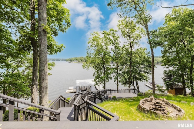12225 Pebble Point Rd, Marion, IL 62959 - water view with a floating dock
