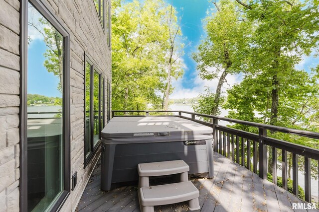12225 Pebble Point Rd, Marion, IL 62959 - balcony featuring a hot tub
