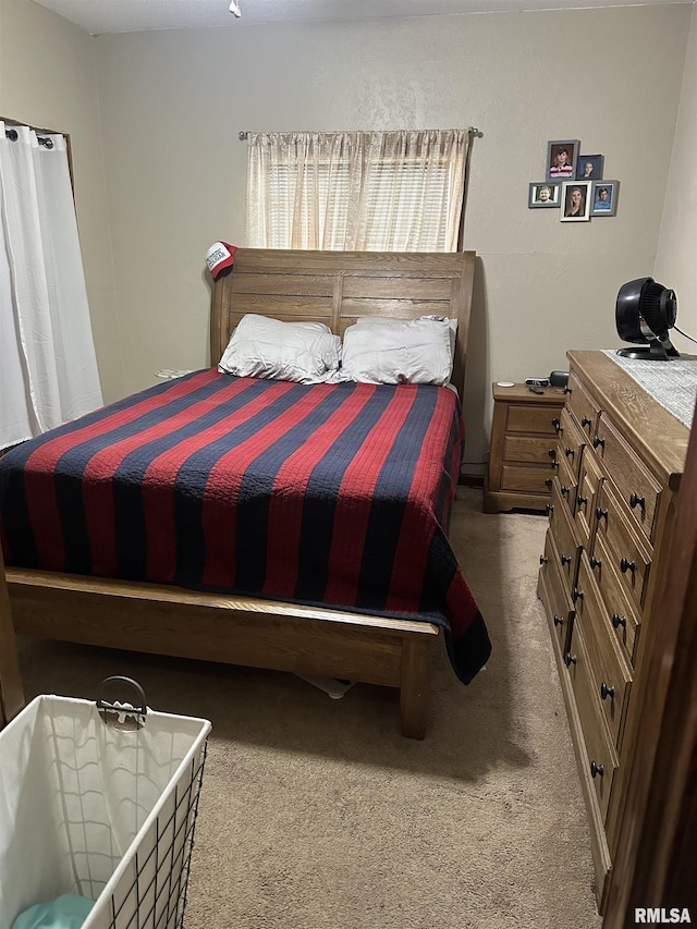 bedroom featuring carpet flooring