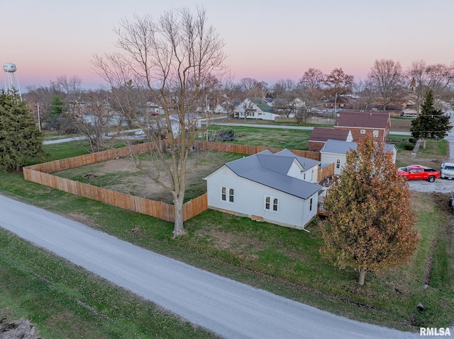 view of aerial view at dusk