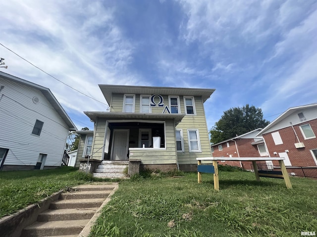 view of front of house with a front yard