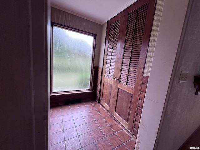 doorway with ornamental molding