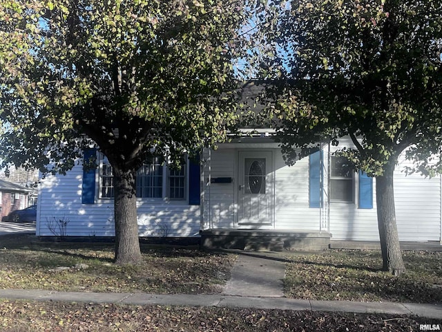 view of front of home