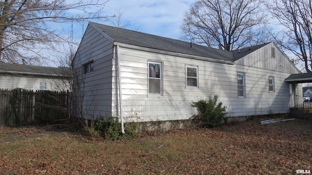 view of side of property