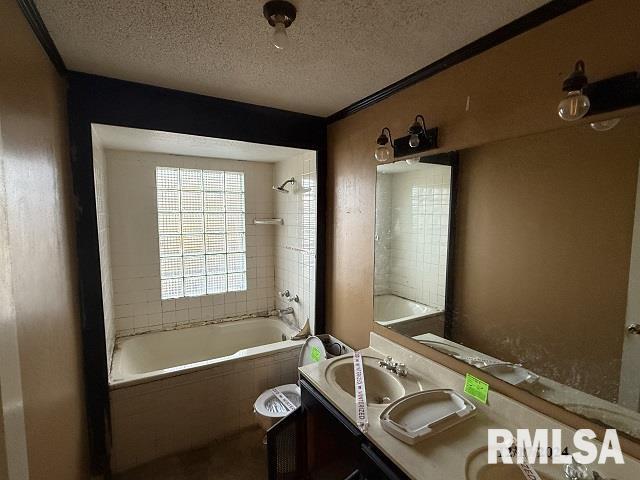 1500 E Stotlar St, Herrin, IL 62948 - photo 11