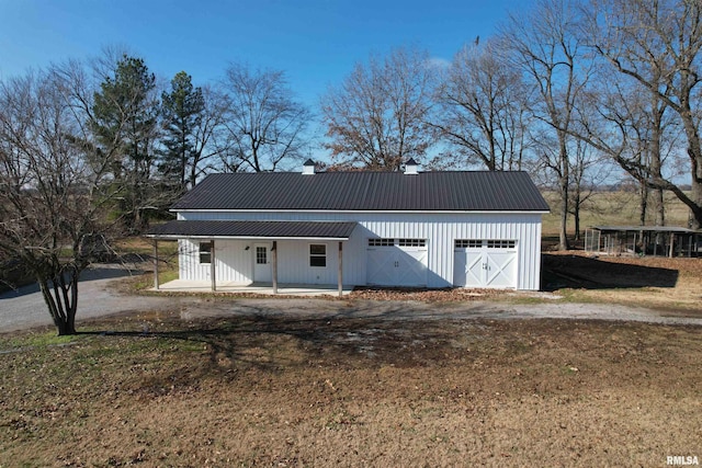 garage with covered porch