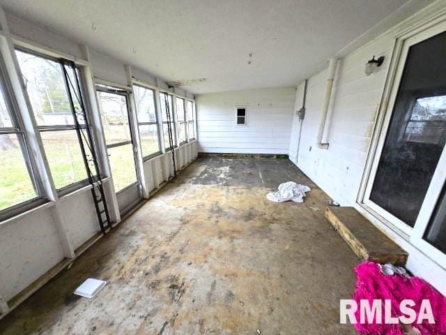 view of unfurnished sunroom