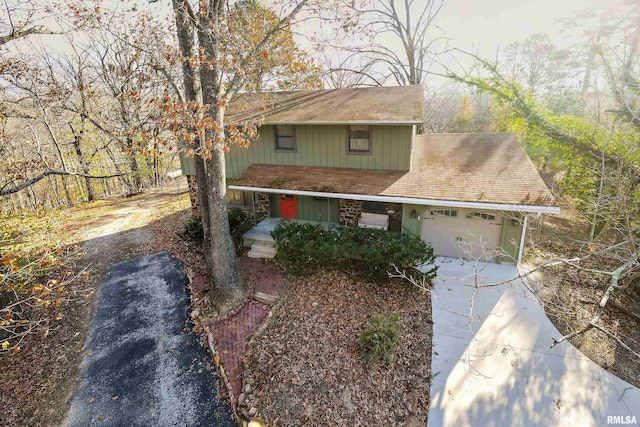 view of front of house with a garage