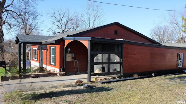 view of side of property