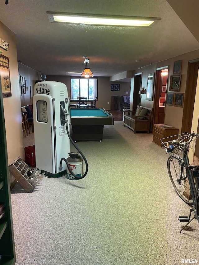 recreation room with pool table