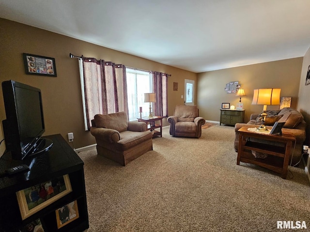 living room with carpet flooring