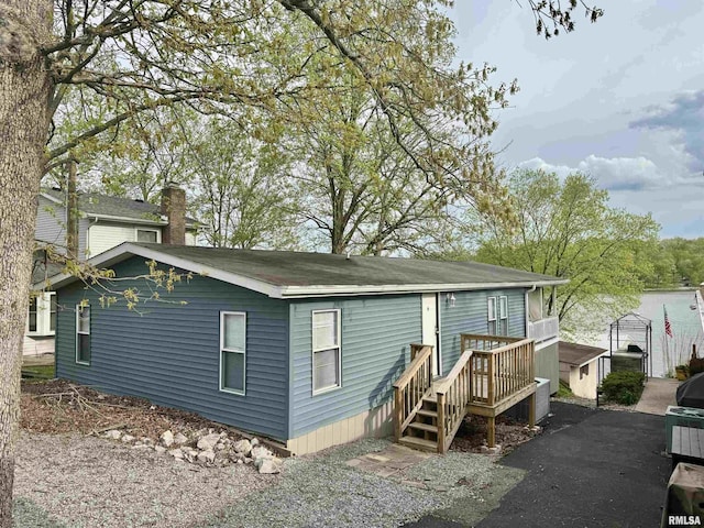 13537 S Egypt Shores Dr, Creal Springs, IL 62922 - exterior space featuring an outbuilding and a storage shed